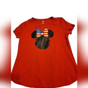 Womans Americana size Large Minnie Mouse shirt